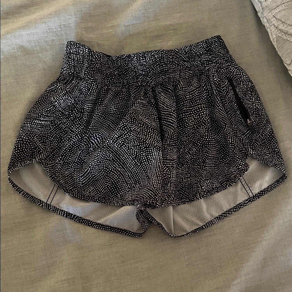 Women's Black and White Patterned Lululemon Shorts